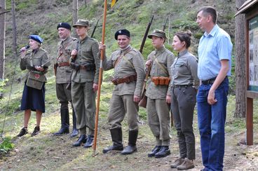 Piknik na przedwojennym poligonie Krzeczów – Więcławy zakończył realizację projektu historycznego Stowarzyszenia Historycznego Bataliony Obrony Narodowej 